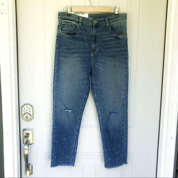 BDG Denim - NWT BDG distressed girlfriend high rise jeans